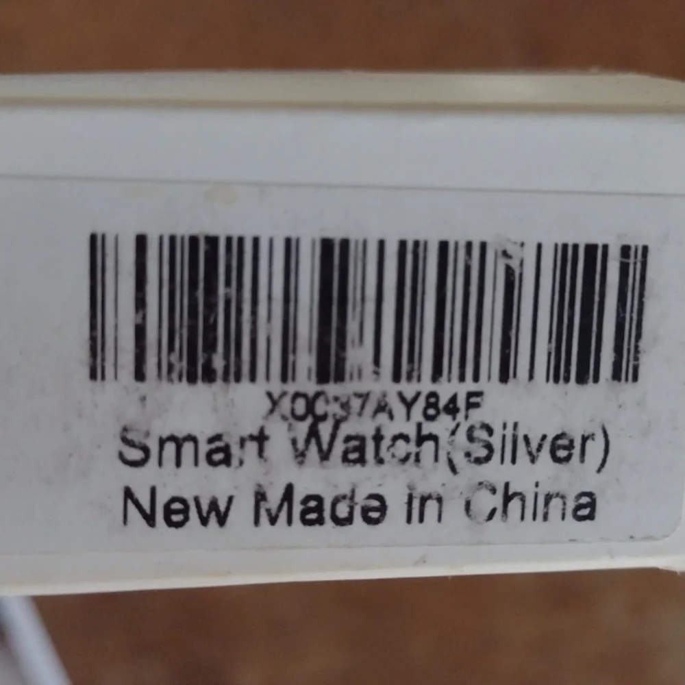 New Smartwatch with Silver and Black Adjustable Band